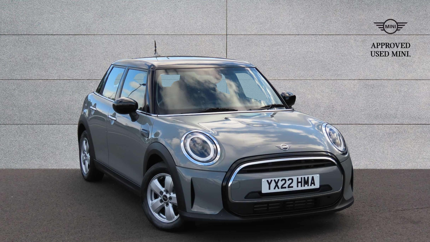 Used MINI Hatch 2022 for sale - 76373643: Photo 1