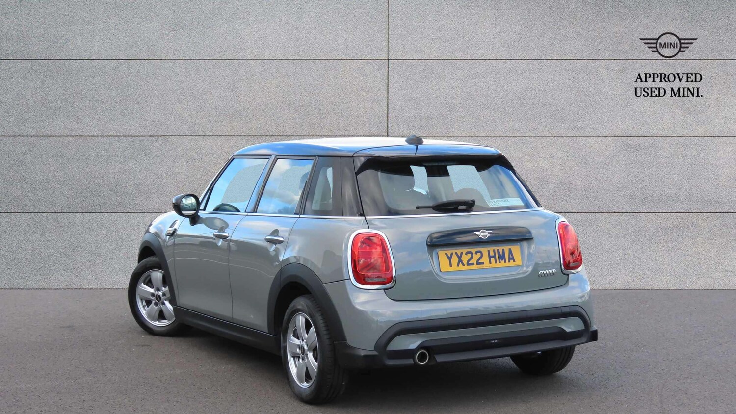 Used MINI Hatch 2022 for sale - 76373643: Photo 2