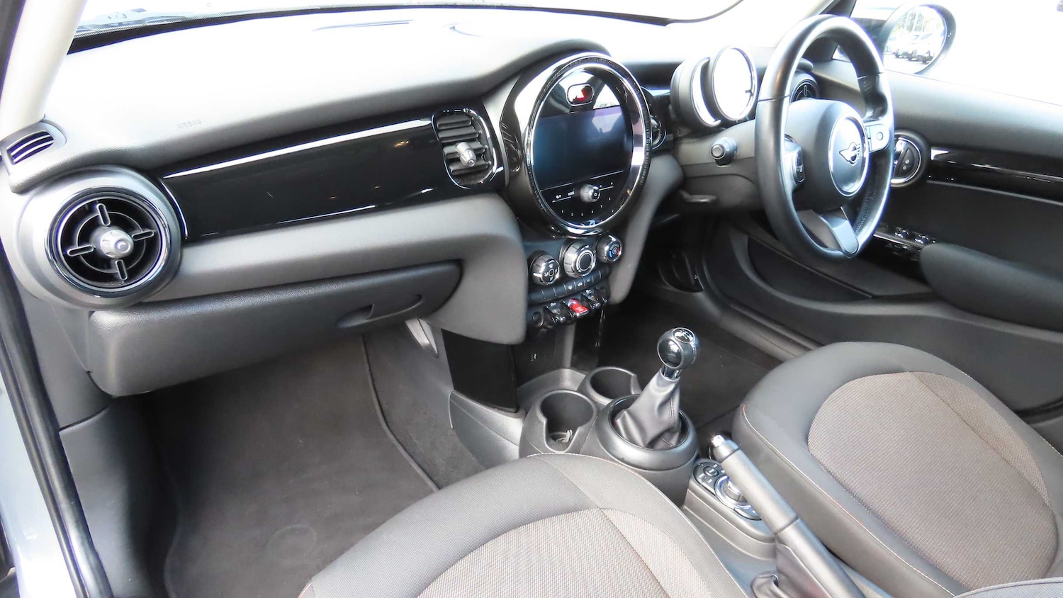 Used MINI Hatch 2022 for sale - 76373643: Photo 7