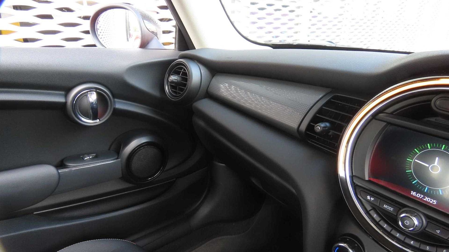 Used MINI Hatch 2019 for sale - 77123342: Photo 21