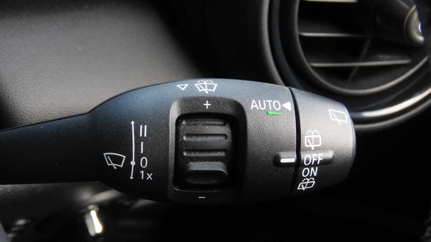 Used MINI Hatch 2019 for sale - 77123342: Photo 24