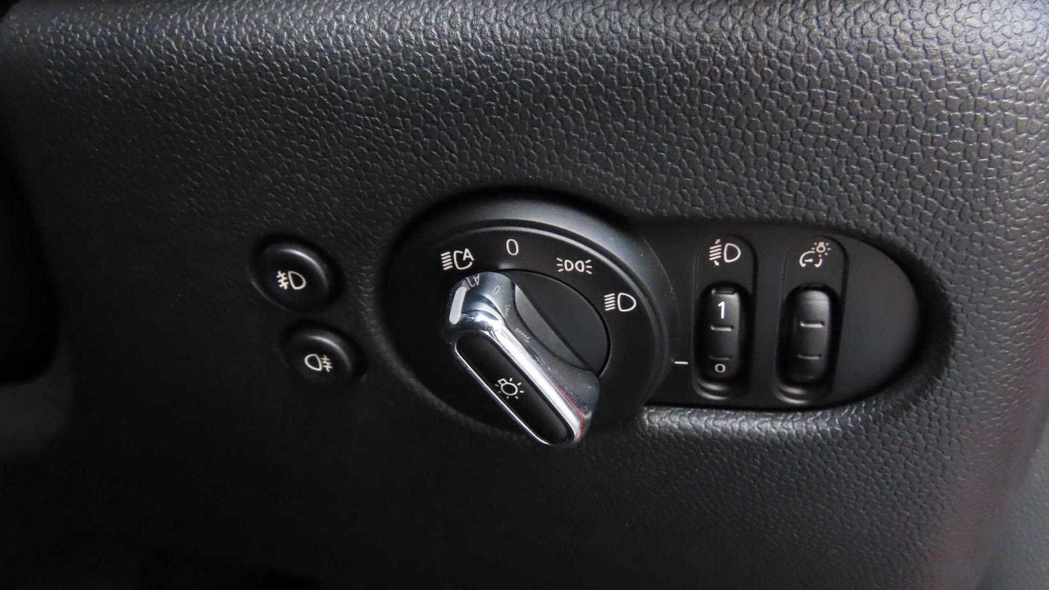 Used MINI Hatch 2019 for sale - 77123342: Photo 26