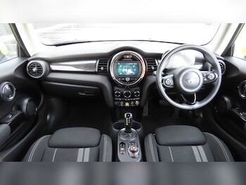 Used MINI Hatch 2020 for sale - 75944440: Photo