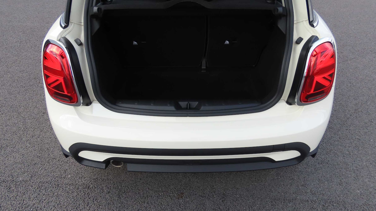 Used MINI Hatch 2022 for sale - 76373759: Photo 13