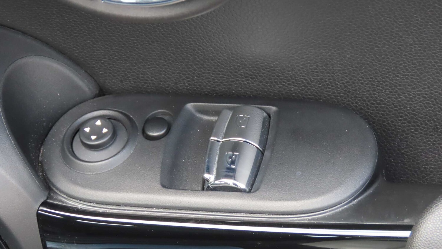 Used MINI Hatch 2022 for sale - 76373759: Photo 18