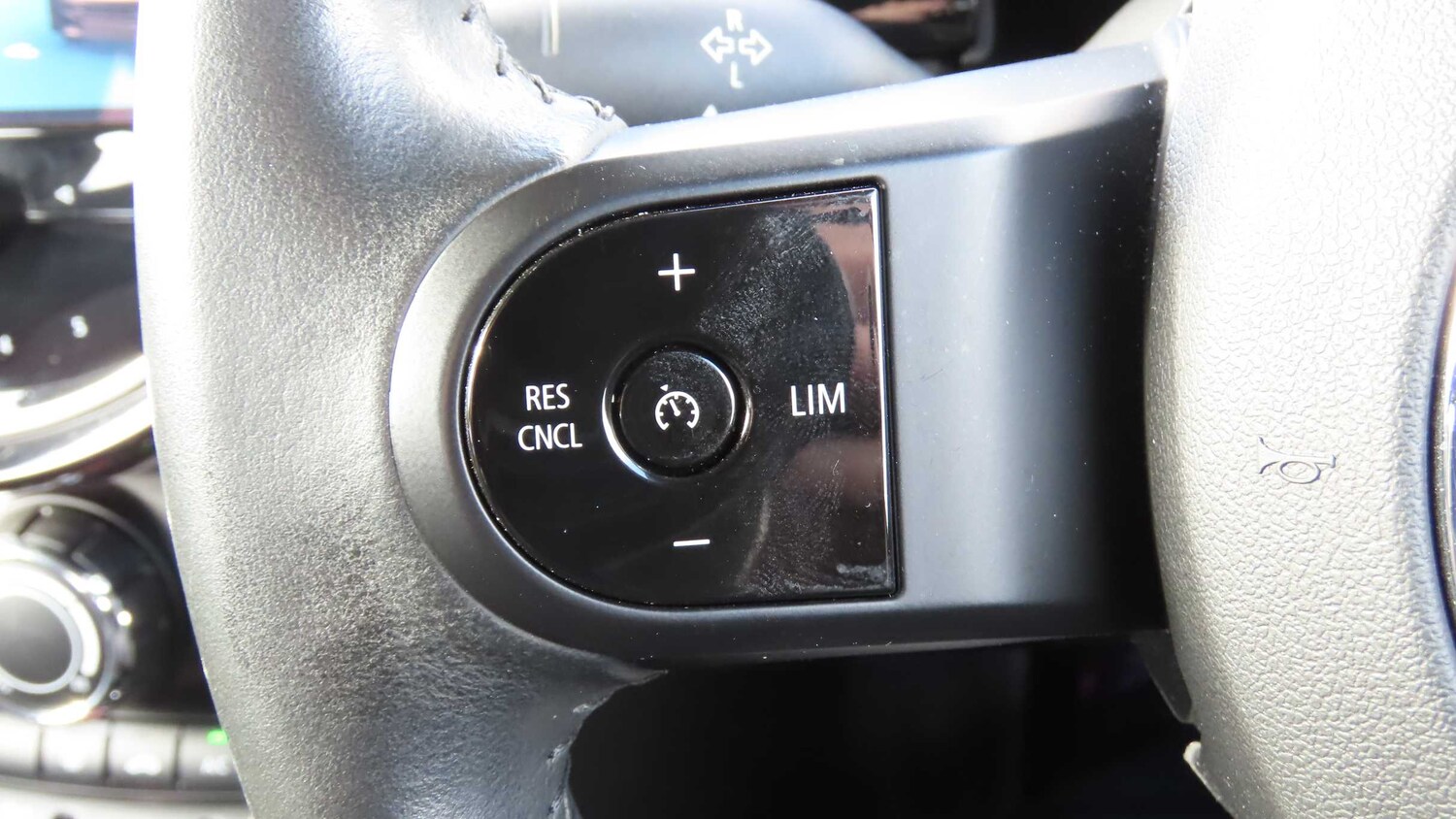 Used MINI Hatch 2022 for sale - 76373759: Photo 29