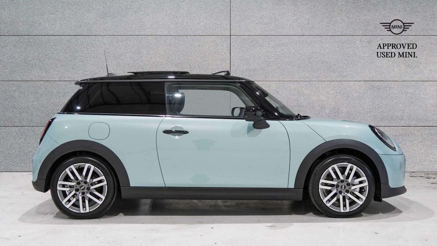 Used MINI Cooper 2025 for sale - 77333826: Photo 3