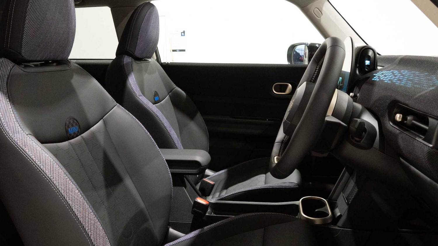 Used MINI Cooper 2025 for sale - 77333826: Photo 7