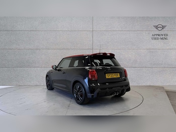 Used MINI Hatch 2023 for sale - 78834937: Photo
