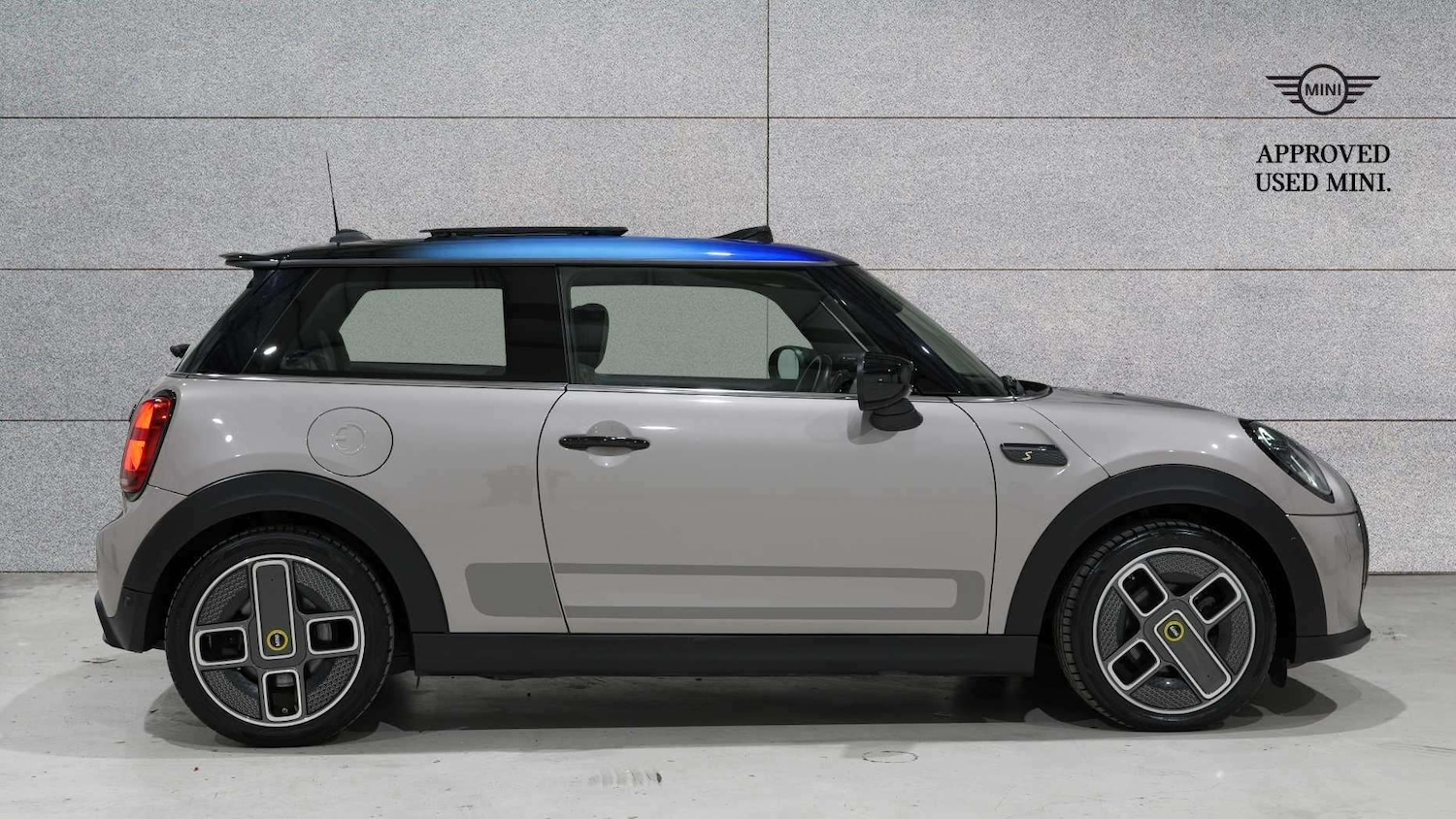 Used MINI Hatch 2021 for sale - 76978697: Photo 4