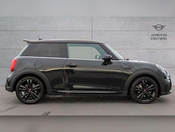 Used MINI Hatch 2023 for sale - 76978773: Photo