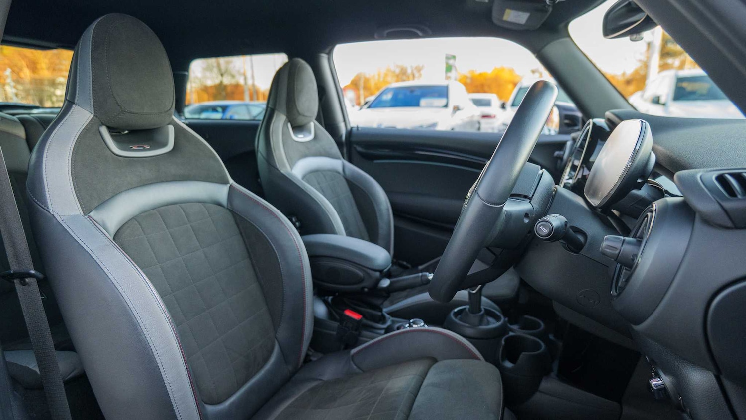 Used MINI Hatch 2023 for sale - 77943305: Photo 11