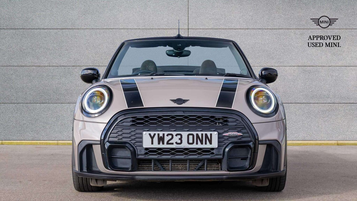 Used MINI Convertible 2023 for sale - 77740937: Photo 16