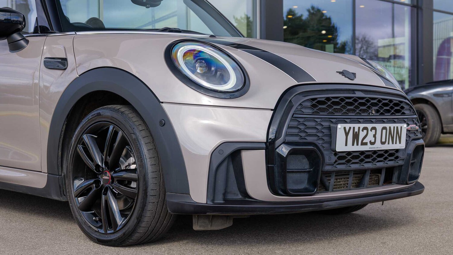 Used MINI Convertible 2023 for sale - 77740937: Photo 18