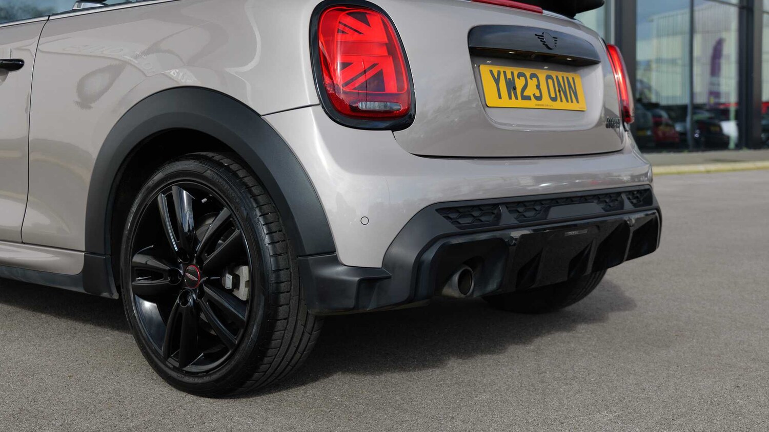 Used MINI Convertible 2023 for sale - 77740937: Photo 19