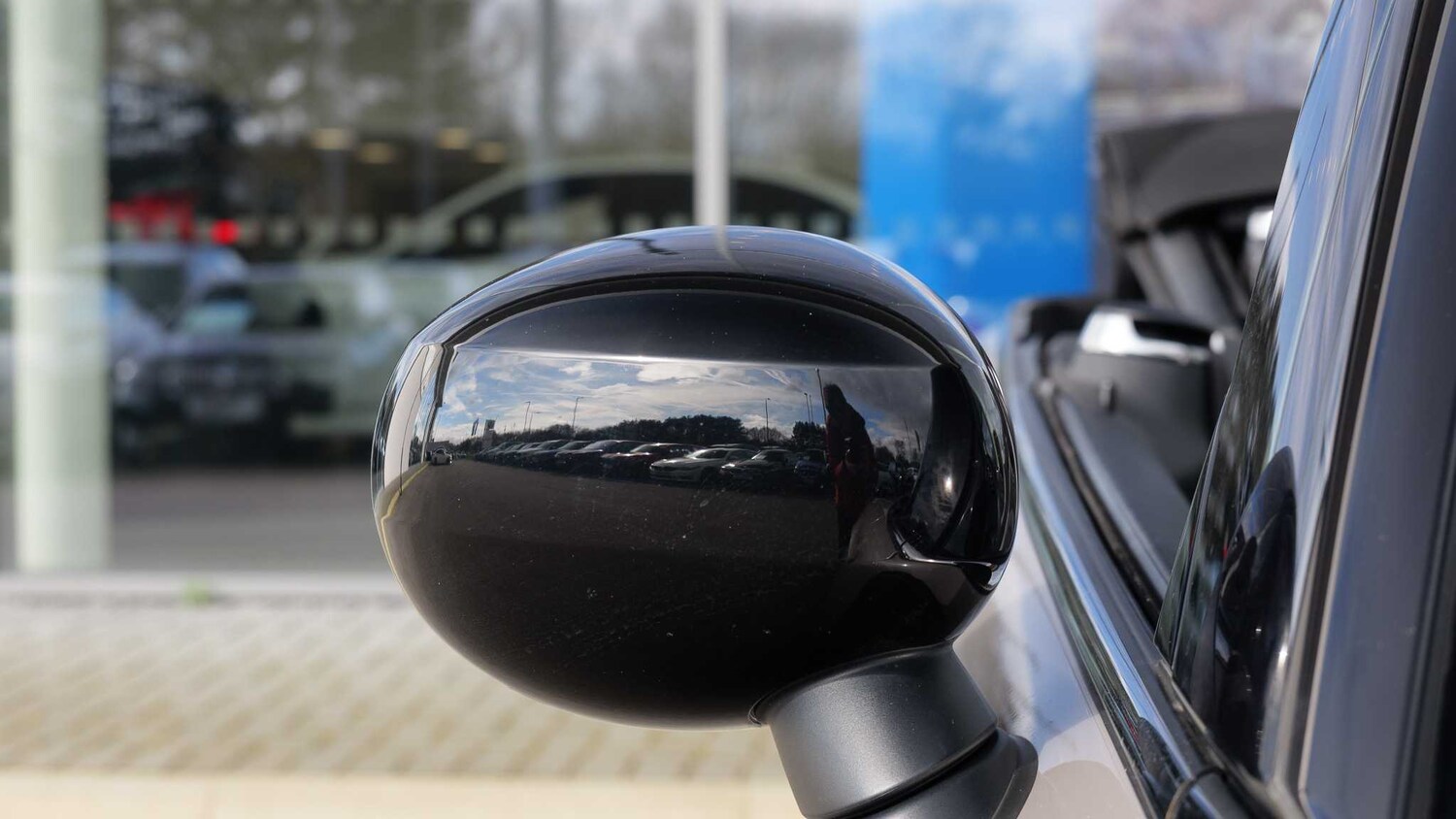 Used MINI Convertible 2023 for sale - 77740937: Photo 20