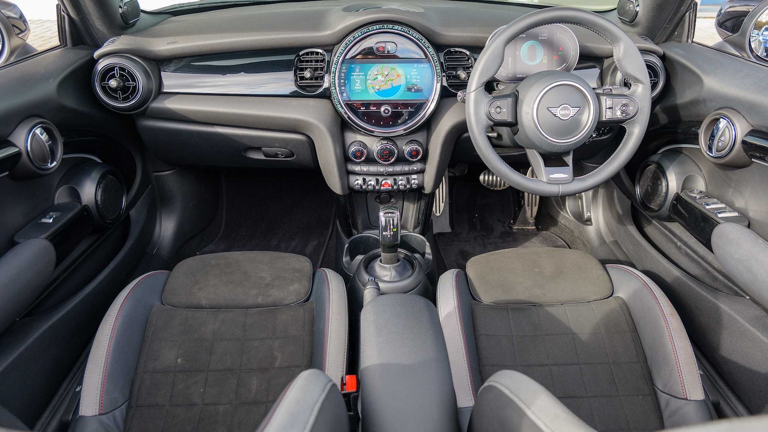 Used MINI Convertible 2023 for sale - 77740937: Photo 4