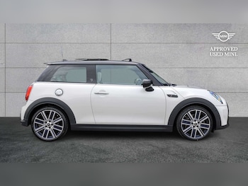 Used MINI Hatch 2023 for sale - 78551154: Photo