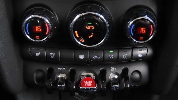 Used MINI Hatch 2019 for sale - 76169997: Photo 27
