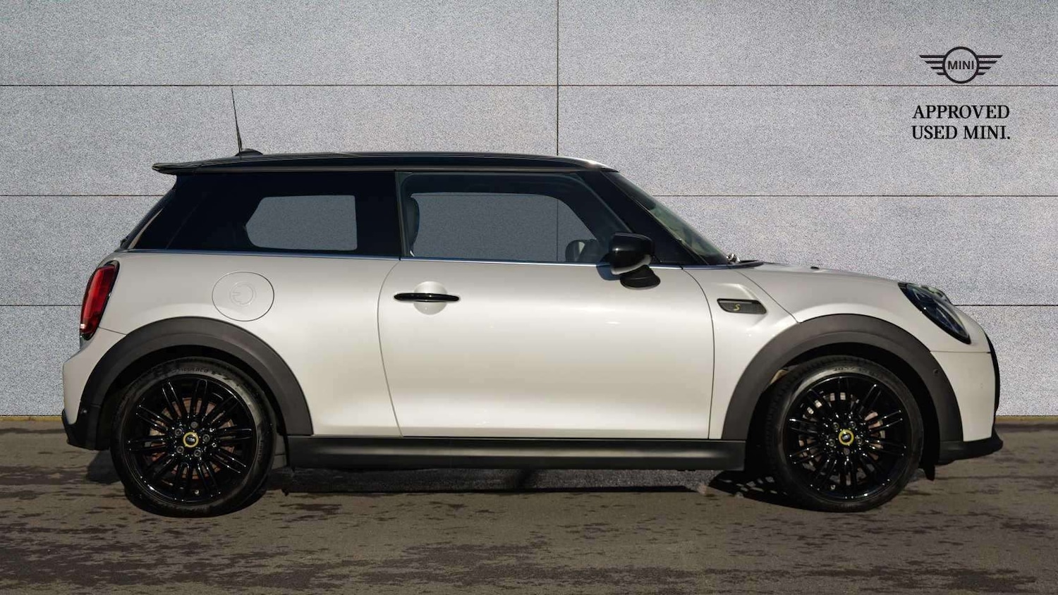 Used MINI Hatch 2023 for sale - 77886234: Photo 3