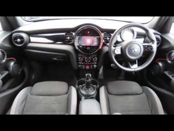 Used MINI Hatch 2022 for sale - 75218241: Photo