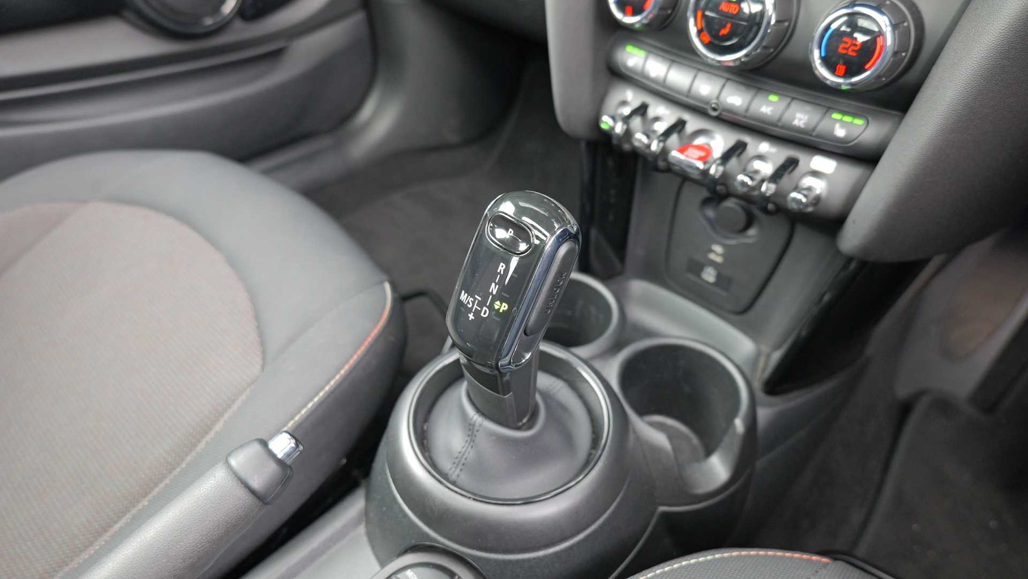 Used MINI Hatch 2022 for sale - 78142171: Photo 10