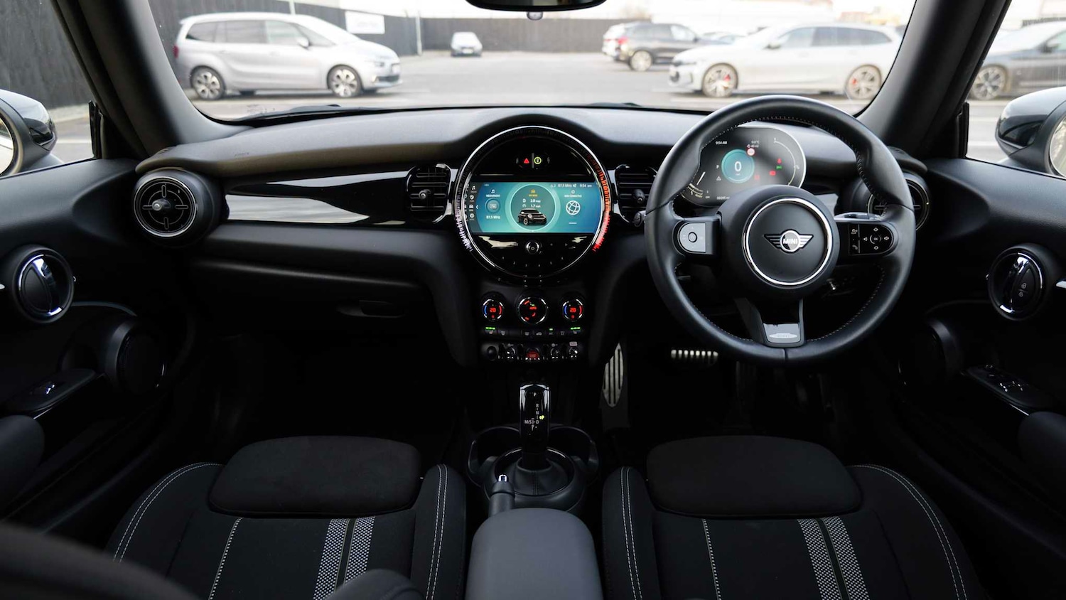 Used MINI Hatch 2023 for sale - 77135008: Photo 4