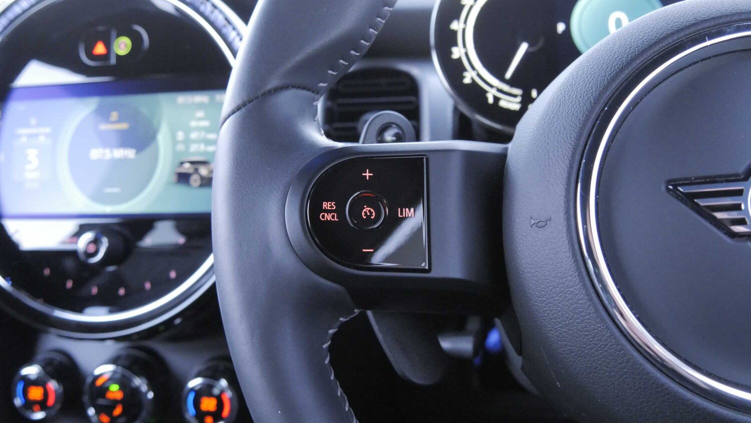 Used MINI Hatch 2024 for sale - 78142160: Photo 33