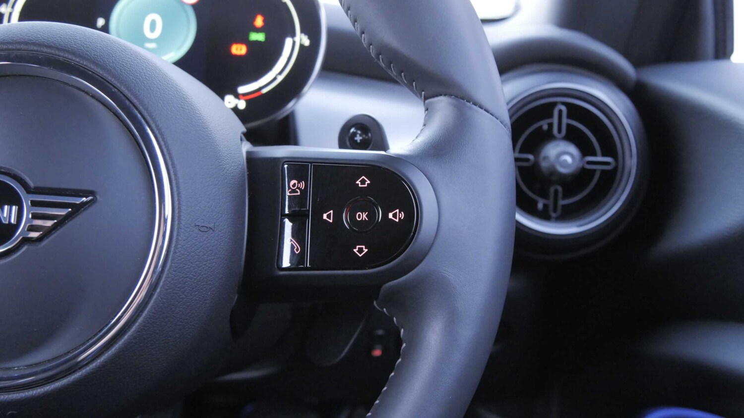 Used MINI Hatch 2024 for sale - 78142160: Photo 34