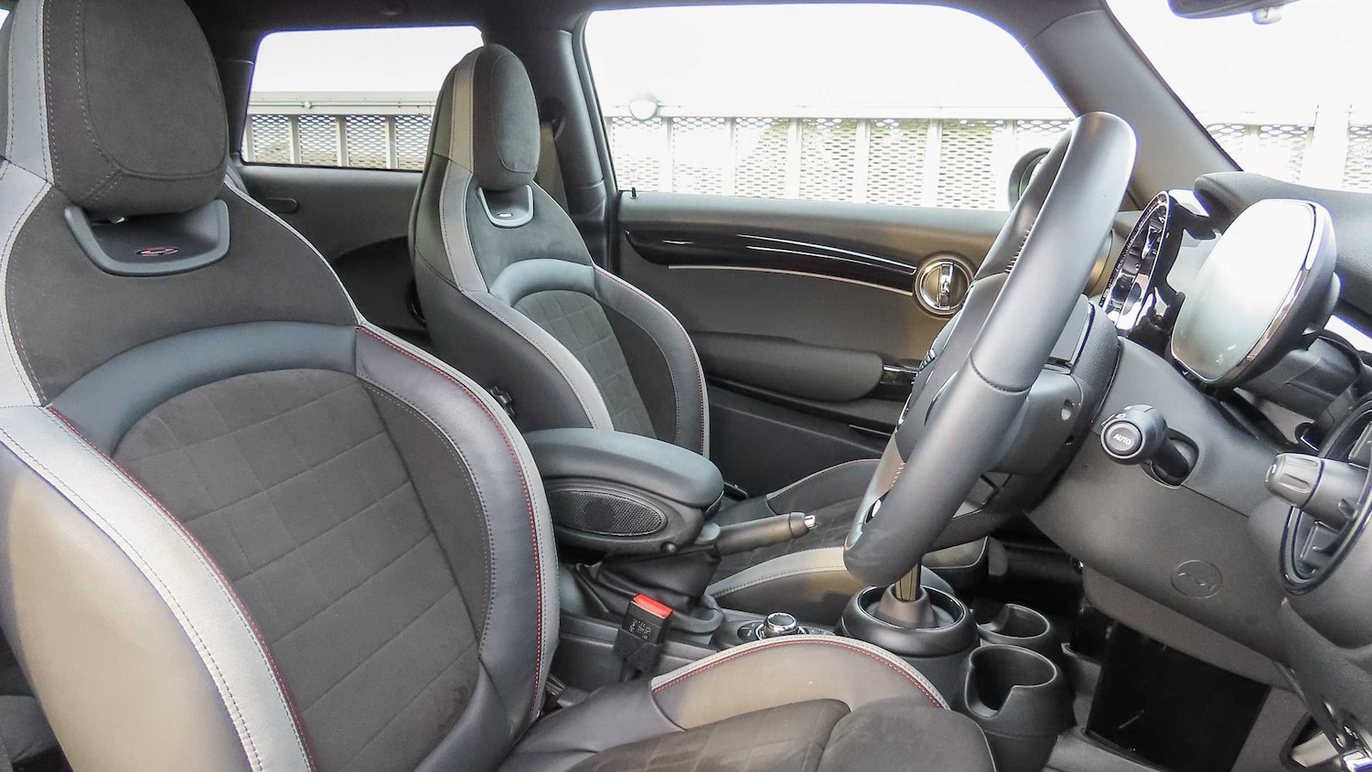 Used MINI Hatch 2023 for sale - 76488089: Photo 11