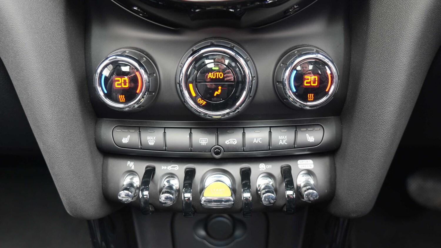 Used MINI Hatch 2023 for sale - 77686537: Photo 29