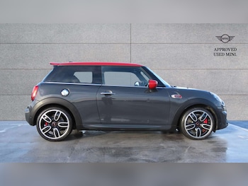 Used MINI Hatch 2020 for sale - 76875832: Photo