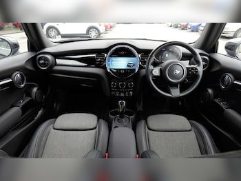Used MINI Hatch 2022 for sale - 78893439: Photo