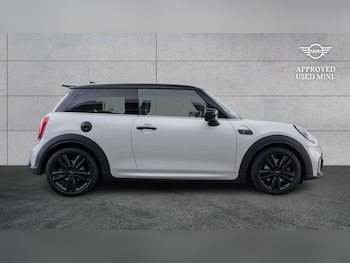 Used MINI Hatch 2023 for sale - 78551520: Photo