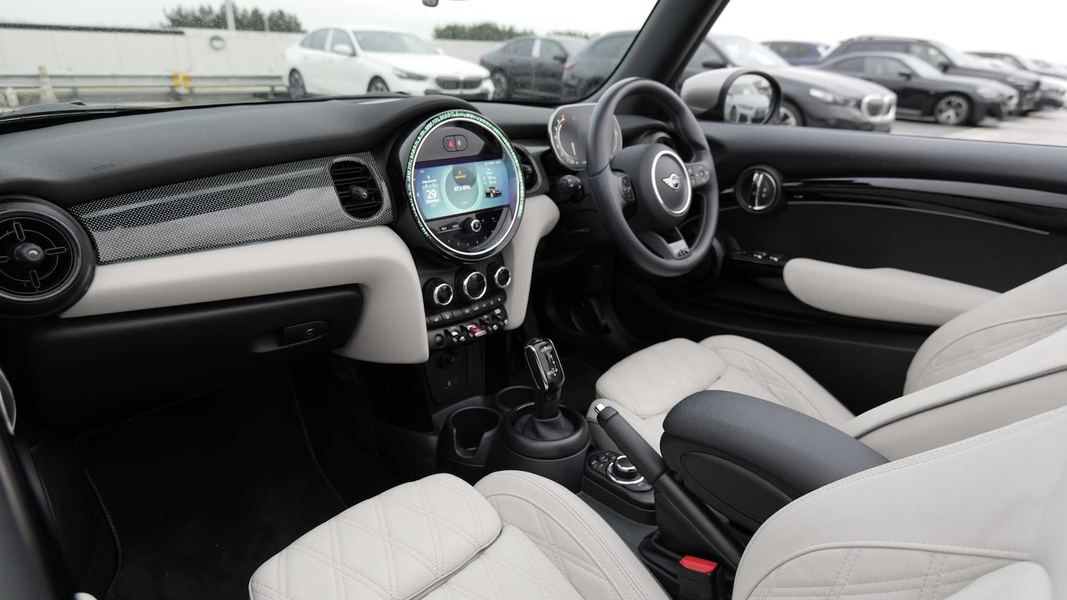 Used MINI Convertible 2024 for sale - 77083095: Photo 7