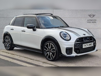 Used MINI Cooper 2024 for sale - 75845811: Photo