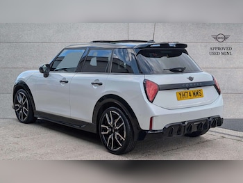 Used MINI Cooper 2024 for sale - 75845811: Photo