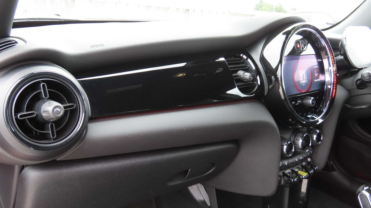 Used MINI Hatch 2022 for sale - 76435746: Photo 28