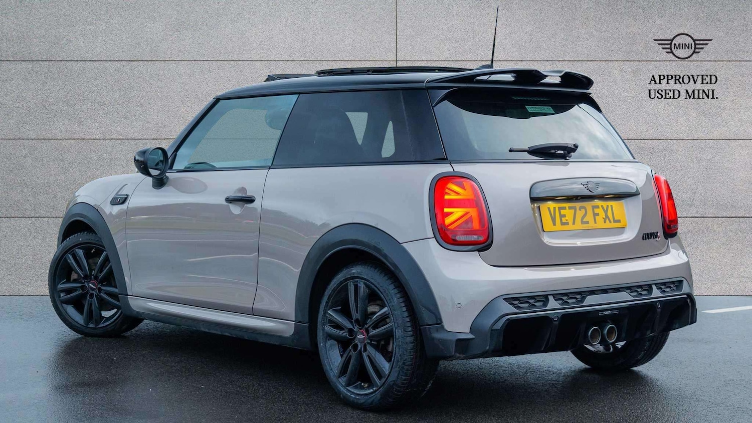 Used MINI Hatch 2022 for sale - 77194493: Photo 2