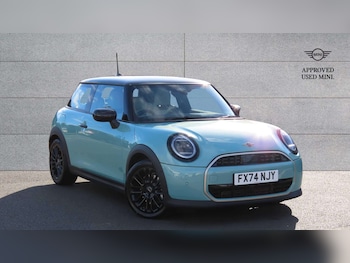 2024 - 1.5 C Exclusive 3dr Auto