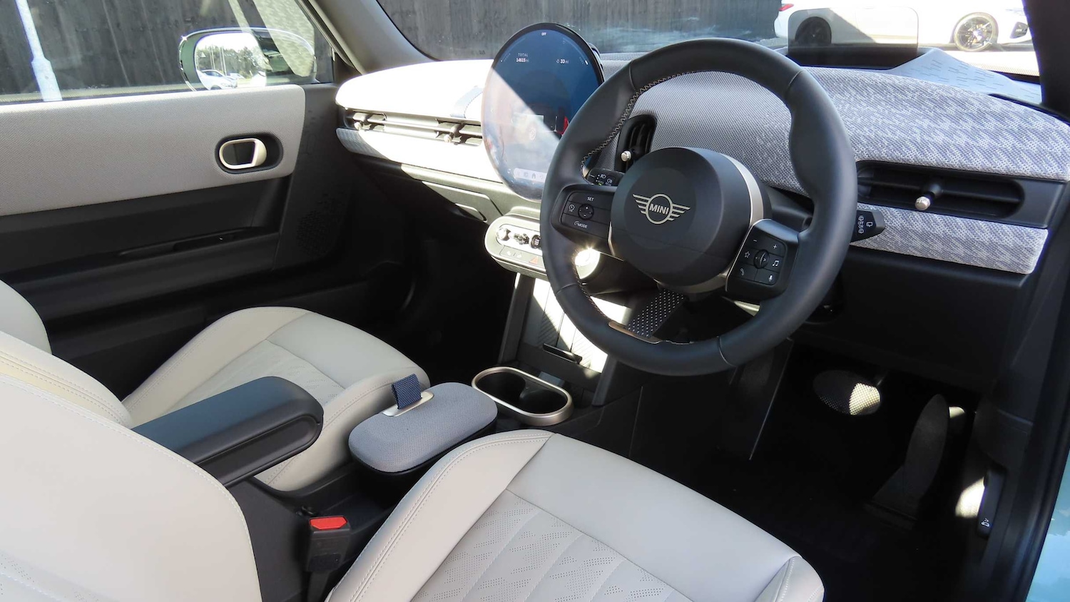 Used MINI Cooper 2024 for sale - 76373717: Photo 6