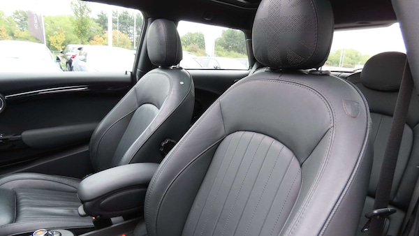 Used MINI Hatch 2020 for sale - 76319055: Photo 16