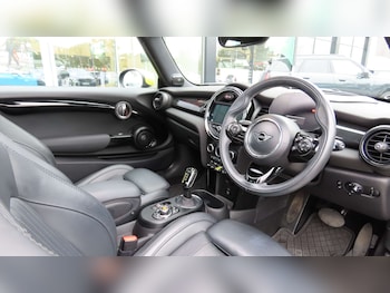 Used MINI Hatch 2020 for sale - 76319055: Photo 3