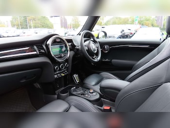 Used MINI Hatch 2020 for sale - 76319055: Photo 4