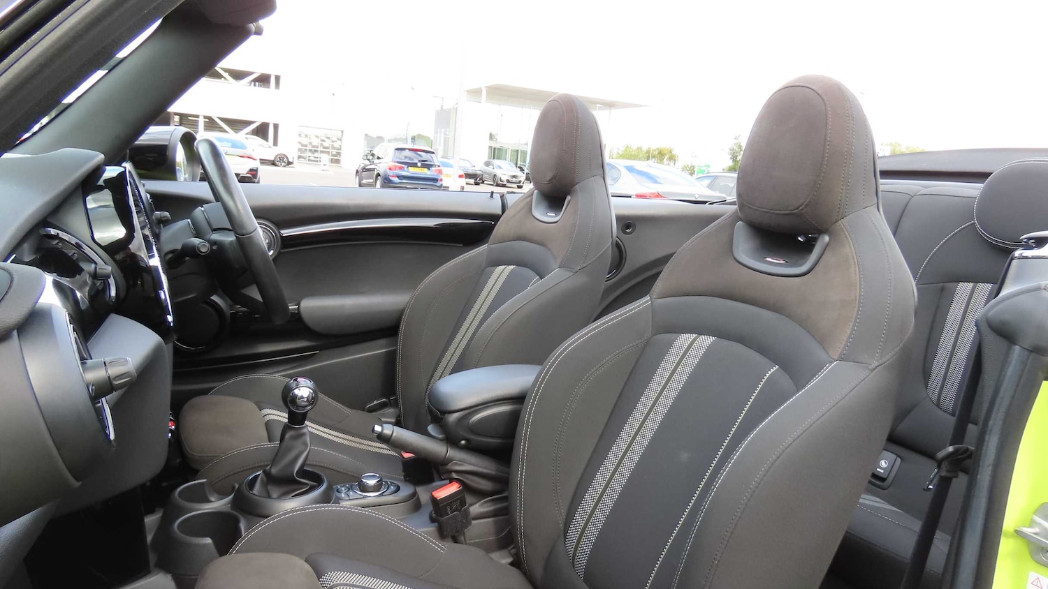 Used MINI Convertible 2021 for sale - 76249005: Photo 27