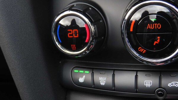 Used MINI Convertible 2021 for sale - 76249005: Photo 30