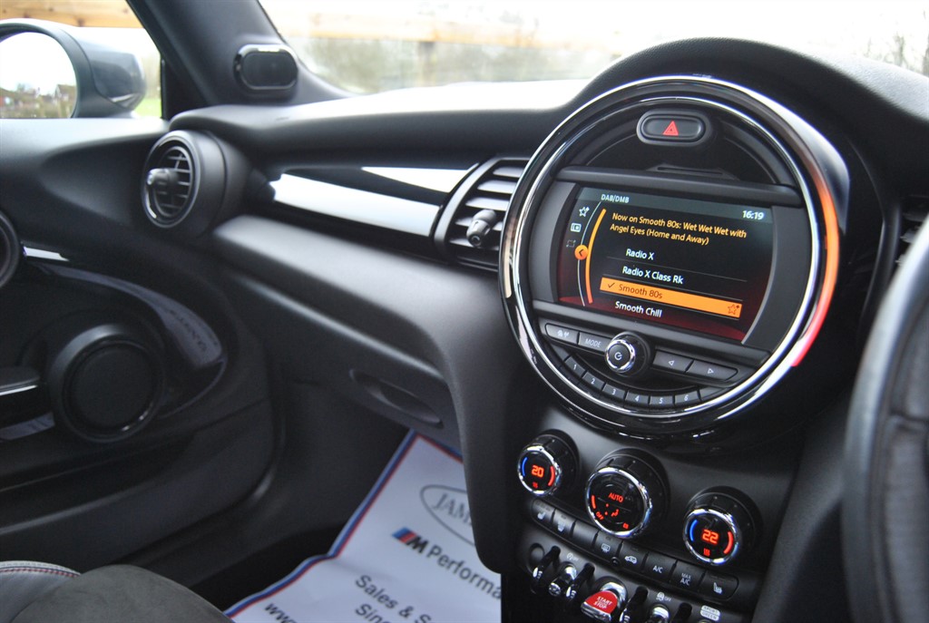 Used MINI Hatch 2019 for sale - 77699038: Photo 24