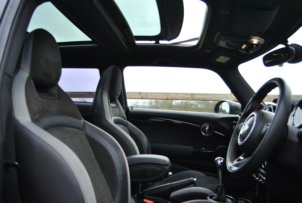 Used MINI Hatch 2019 for sale - 77699038: Photo 5