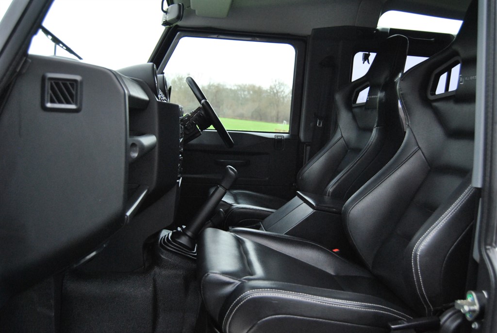 Used Land Rover Defender 2015 for sale - 77326564: Photo 12