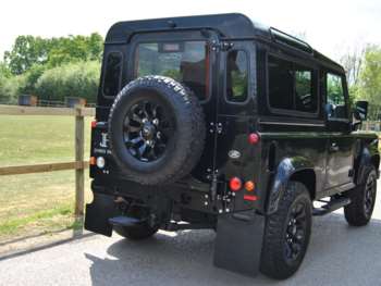 Used Land Rover Defender 90 2015 for sale - 74591100: Photo